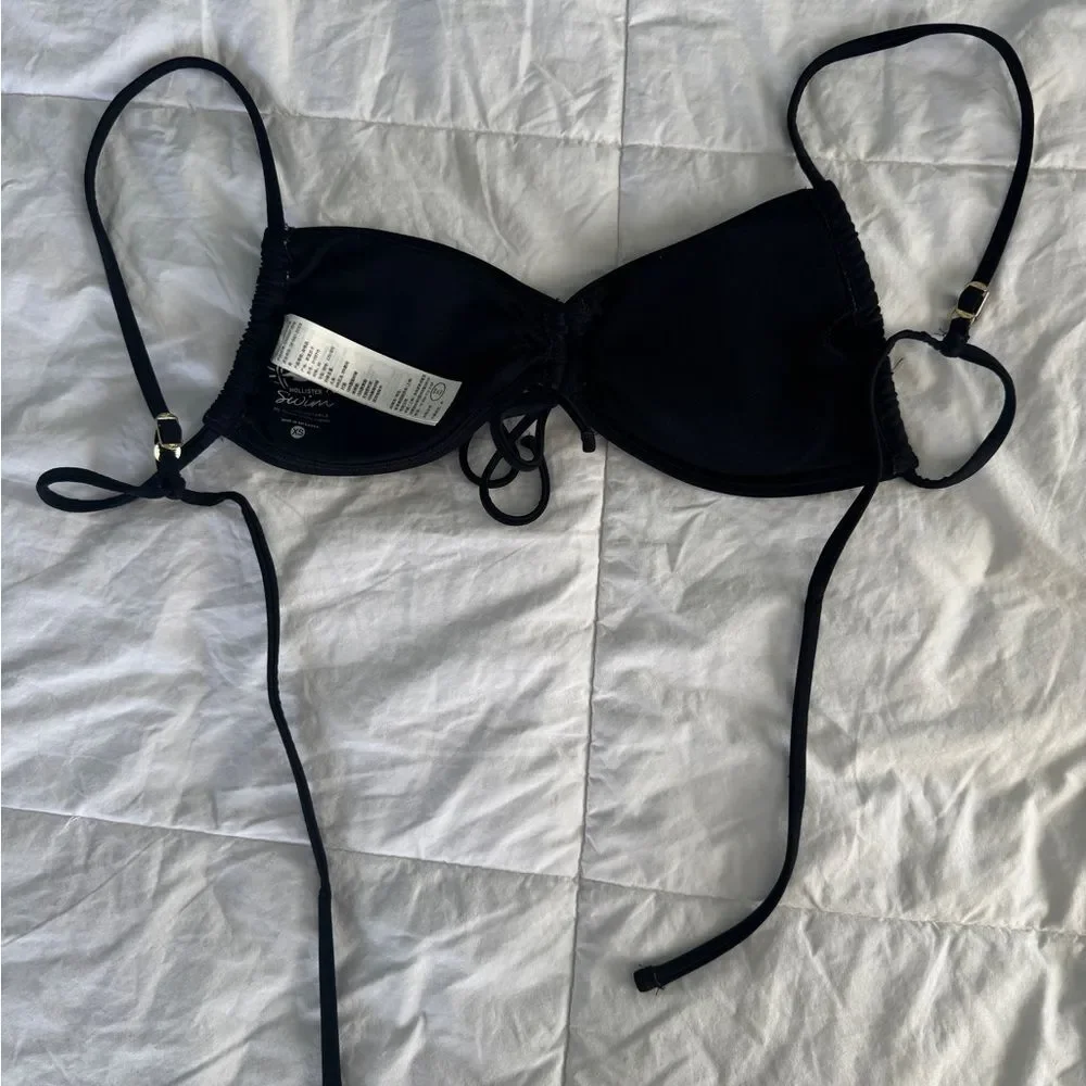 Hollister Cinched Black Bikini Top XS Tie Back Adjustable Straps Ruched Swim